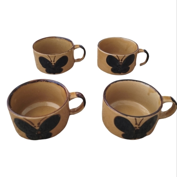 Vintage - 70's COTC Korea Butterfly Stoneware Cups with D Handles Set of 4 - Picture 2 of 5